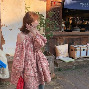 Retro Floral Embroidery Cotton Dress - Women's Off-Shoulder Lantern Sleeve Short Skirt - Vintage Spring Style