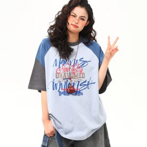 Retro Graffiti Letter Color-Blocking Raglan Short-Sleeve T-Shirt for Women - Unique American 90s Style Graphic Tee