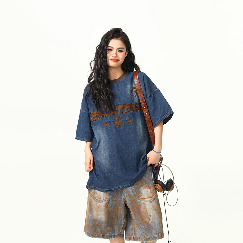 Retro Heavy Embroidery Washed Denim Short Sleeve T-shirt for Men and Women - Loose Fit Summer Style