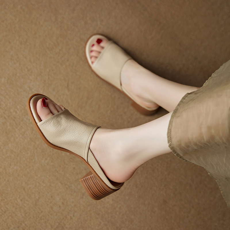 Retro High Heel Slide Sandals for Women - Genuine Leather Round Toe Open-Toe Slippers, Thick Heel, Summer 2025 Fashion