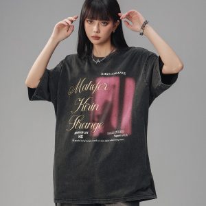 Retro High Street Loose Short Sleeve T-Shirt for Men and Women - Summer Trendy Couple Top with American Beer Captain Design