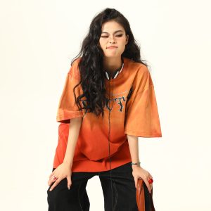 Retro High Street Washed Gradient Letter Short-Sleeve T-Shirt for Men and Women - Trendy Summer Couple Tee