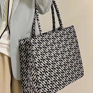 Retro Jacquard Tote Bag for Women - Large Capacity Canvas Shoulder Bag for Commuting - Trendy 2022 Niche Style