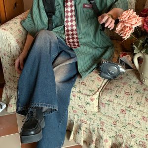 Retro Japanese-Style Vertical Striped Loose Short-Sleeve Shirt for Men and Women, Summer City Boy Aesthetic, Hong Kong Influence