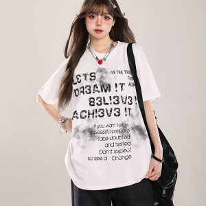 Retro Letter Print Short-Sleeve T-Shirt for Women - Casual Loose Fit, Summer 2025 Style, Vintage-Inspired Fashion