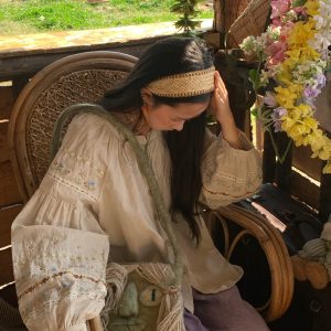 Retro Linen Cotton Long Sleeve Shirt for Women - Honey Daisy Embroidered Lantern Sleeve Top - Spring Vintage Floral Style