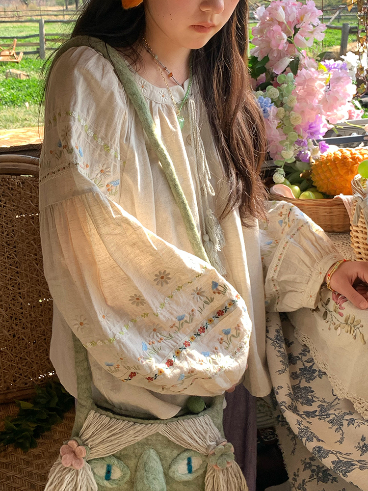 Retro Linen Cotton Long Sleeve Shirt for Women - Honey Daisy Embroidered Lantern Sleeve Top - Spring Vintage Floral Style Retro Linen Cotton Long Sleeve Shirt for Women - Honey Daisy Embroidered Lantern Sleeve Top - Spring Vintage Floral Style