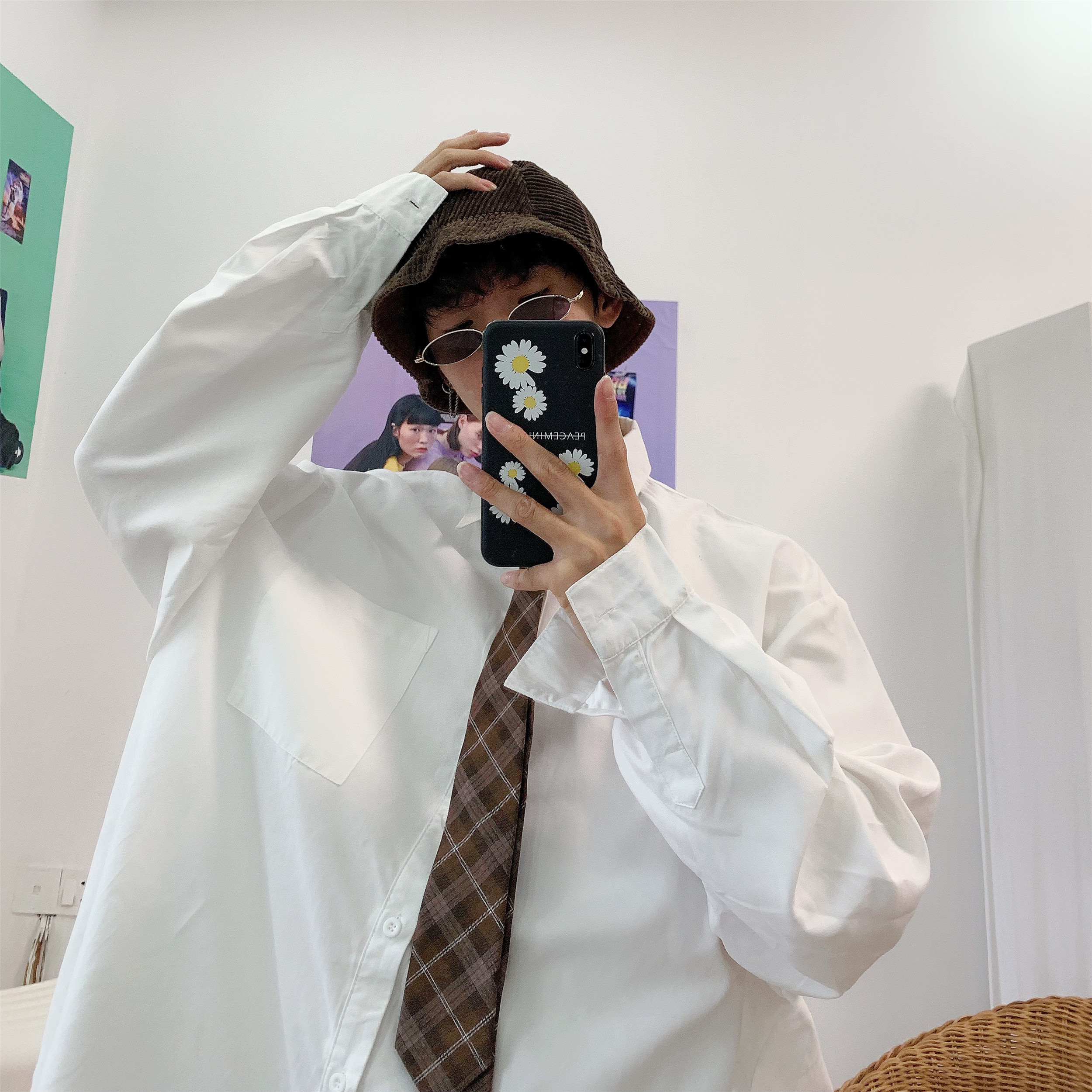 Retro Long Sleeve Shirt for Couples - Oversized Hong Kong Style Casual Top for Spring & Autumn, Korean Fashion Inspired Retro Long Sleeve Shirt for Couples - Oversized Hong Kong Style Casual Top for Spring & Autumn, Korean Fashion Inspired