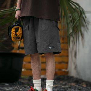 Retro Loose Fit Quick-Dry Shorts for Men and Women - Breathable Casual 5-Point Pants for Summer Outdoor Sports