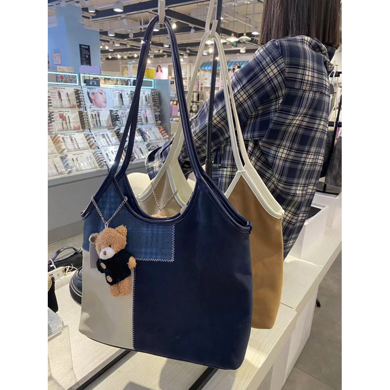 Retro Patchwork Color-Blocking Shoulder Bag - High-End Matte Texture Crossbody Bag for Autumn/Winter 2025, Large Capacity