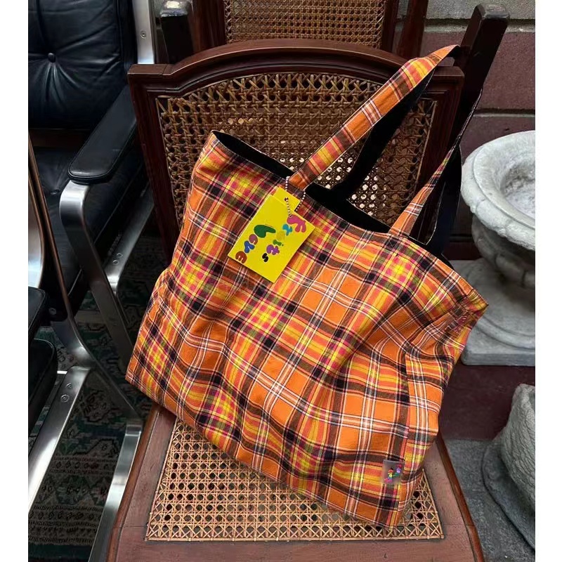 Retro Plaid Orange Tote Bag - Versatile High-Capacity Canvas Commuting Underarm Bag for Everyday Style