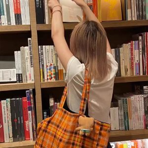 Retro Plaid Orange Tote Bag - Versatile High-Capacity Canvas Commuting Underarm Bag for Everyday Style