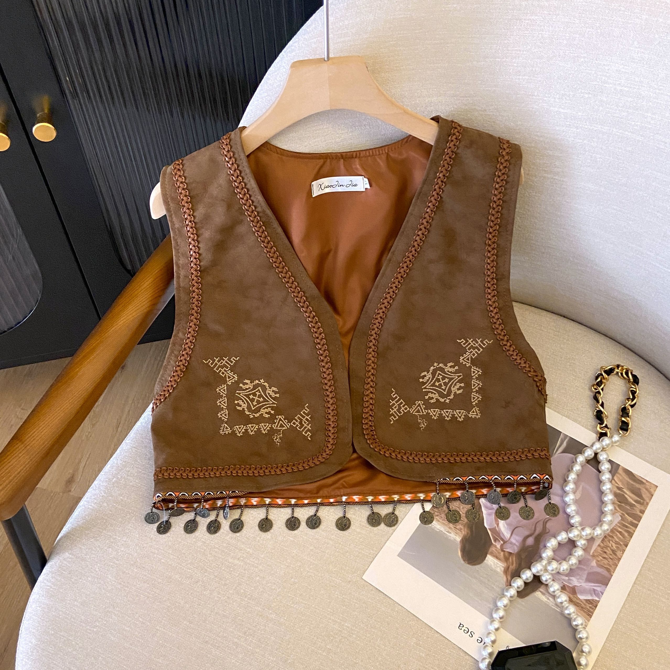 Retro PU Leather Embroidered Tassel Vest Jacket for Women - Loose Short Layered Style for Travel, Inspired by Hong Kong and Xinjiang