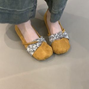 Retro Sheepskin Mary Jane Shoes for Women, Shallow Round Toe, Chinese Style Flats for Skirts, Ballet-Inspired Footwear