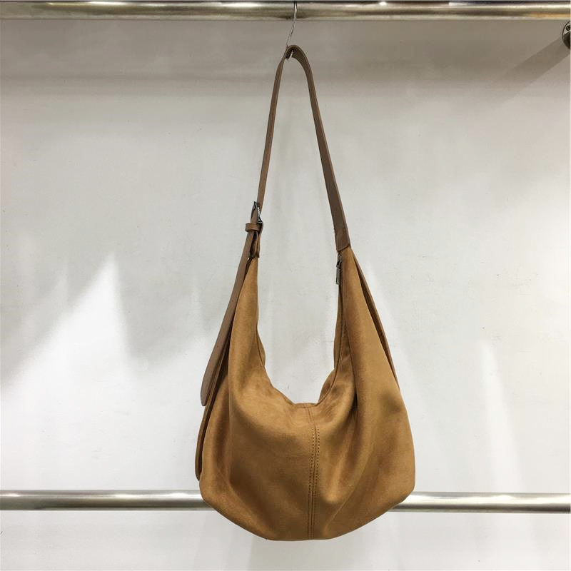 Retro Suede Dumpling Bag for Autumn/Winter - Korean Niche Design Commuting Shoulder Crossbody Tote Retro Suede Dumpling Bag for Autumn/Winter - Korean Niche Design Commuting Shoulder Crossbody Tote