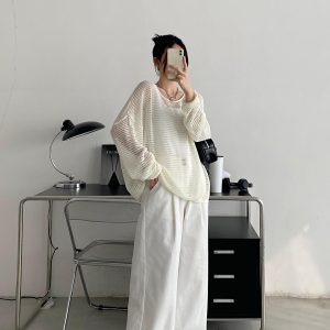 Retro Sun Grapefruit Loose-Fitting Knitted Cover-Up Sweater - Hollow-Out Summer Pullover for Sun Protection, Versatile Style