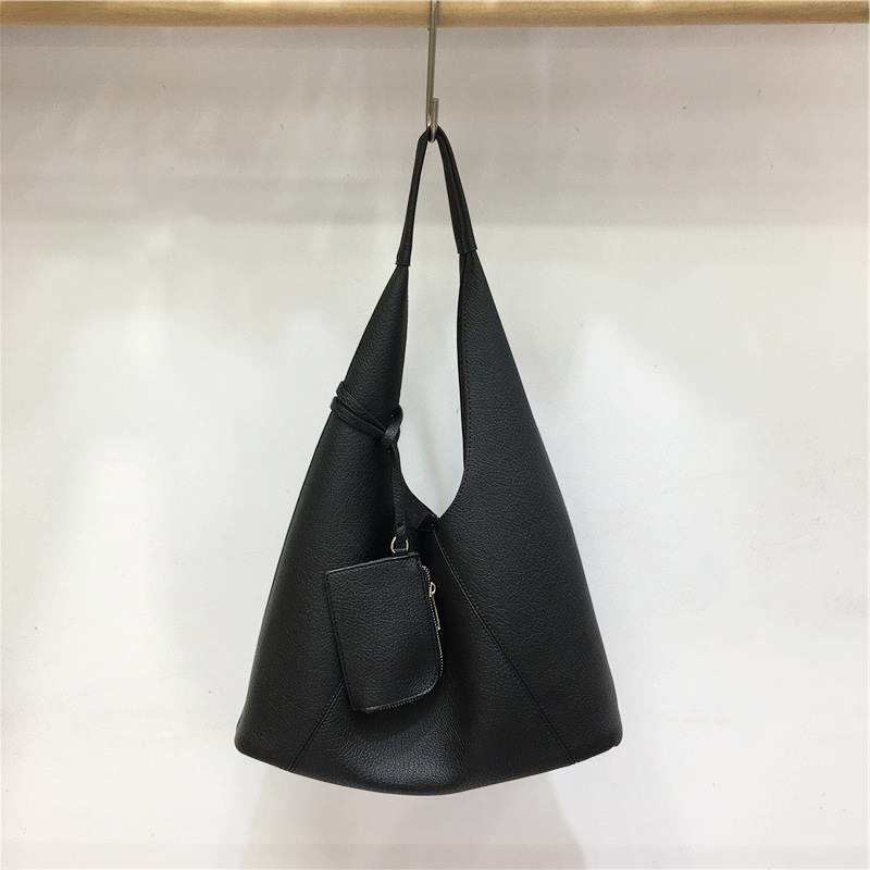 Retro Triangle Tote Bag for Women - Large Capacity Soft Leather Shoulder Bag in Minimalist Style, Perfect for Casual Outfits