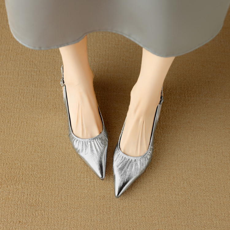 Rhinestone Chunky Heel 5CM Pointed Toe Pleated High-Heeled Sandals in Genuine Leather - Elegant Closed-Toe Design Rhinestone Chunky Heel 5CM Pointed Toe Pleated High-Heeled Sandals in Genuine Leather - Elegant Closed-Toe Design