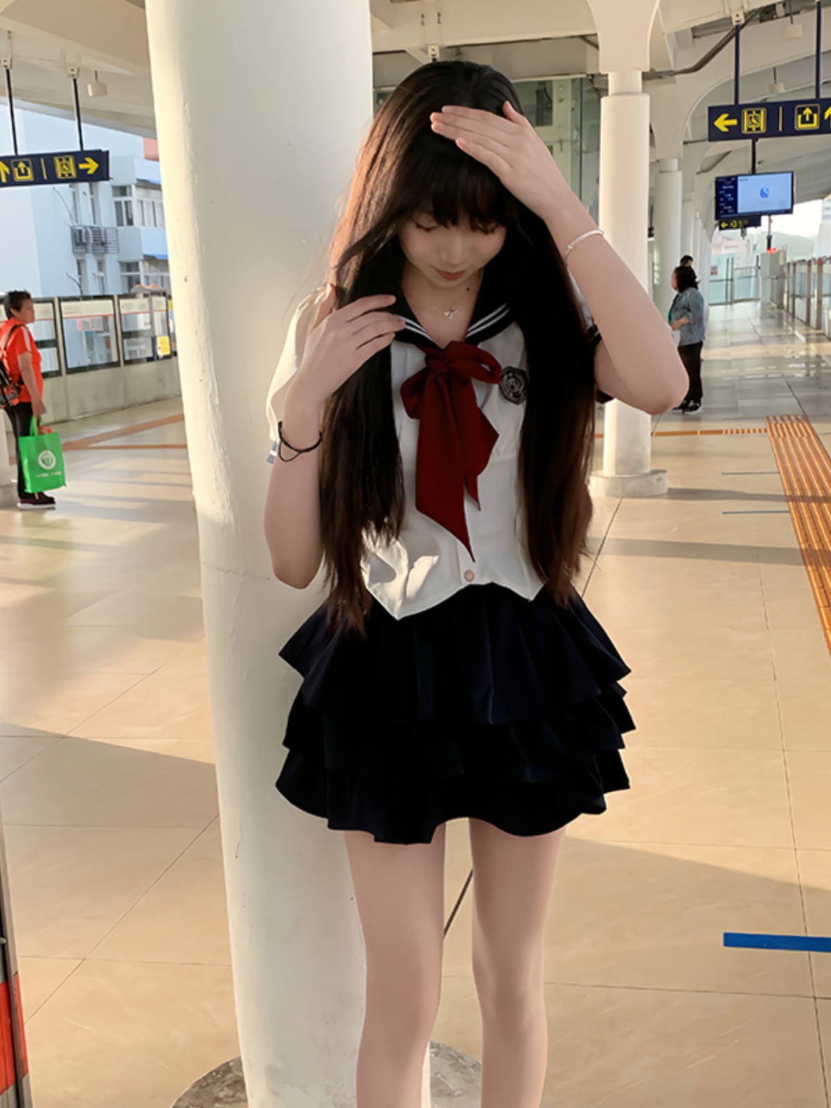 Sailor Suit Set with Pudding Bear Design, Summer JK Uniform Cake Skirt, Short Sleeve, College Style, Waist-Defining Slim Fit Sailor Suit Set with Pudding Bear Design, Summer JK Uniform Cake Skirt, Short Sleeve, College Style, Waist-Defining Slim Fit