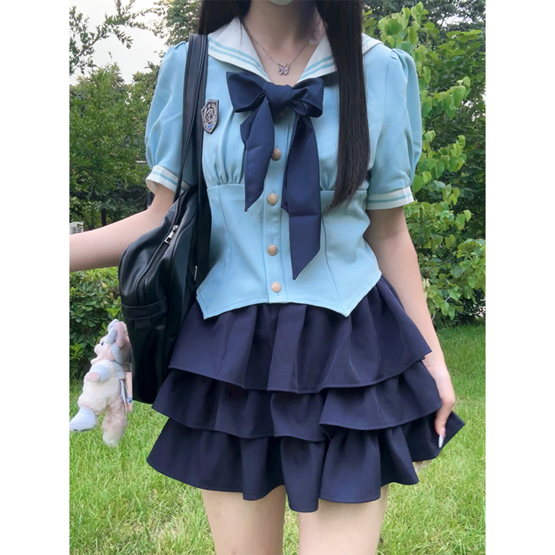 Sailor Suit Set with Pudding Bear Design, Summer JK Uniform Cake Skirt, Short Sleeve, College Style, Waist-Defining Slim Fit Sailor Suit Set with Pudding Bear Design, Summer JK Uniform Cake Skirt, Short Sleeve, College Style, Waist-Defining Slim Fit