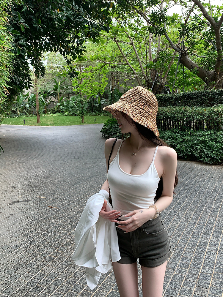 Seductive Camisole for Women with Chest Pads - Versatile Basic Top for Hot Girl Style, Perfect for Y2K and Everyday Wear Seductive Camisole for Women with Chest Pads - Versatile Basic Top for Hot Girl Style, Perfect for Y2K and Everyday Wear