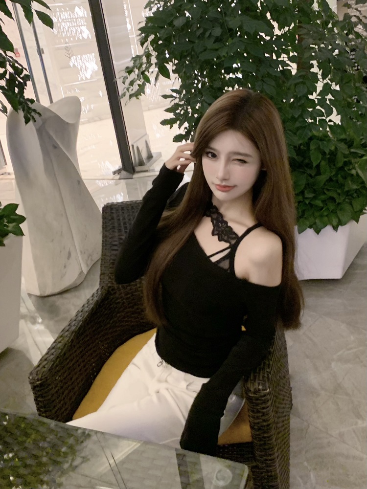 Sexy Lace Layered Top with Built-In Chest Pad - Women's Outerwear for Y2K and Korean Style Fashion Sexy Lace Layered Top with Built-In Chest Pad - Women's Outerwear for Y2K and Korean Style Fashion