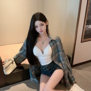 Sexy V-Neck Camisole with Built-In Padding - Spicy Girl Outerwear - Trendy Pure Desire Design