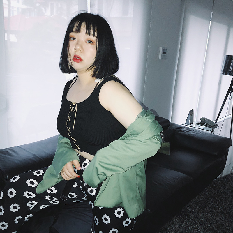 Sexy Versatile Three-Color Basic Tank Top - Comfortable Short Fit for Everyday Style