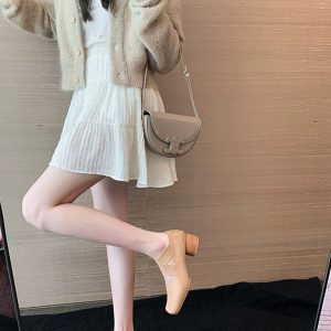 Sheepskin Square-Toed Ballet Shoes for Women, Cross-Strap Pig-Nose Retro Flat Chunky Heel Loafers
