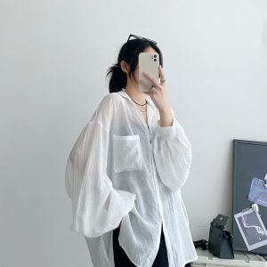 Sheer Lantern Sleeve Sun Protection Shirt for Women - Casual Loose Fit Hazy Feel Outerwear for Evening Breeze