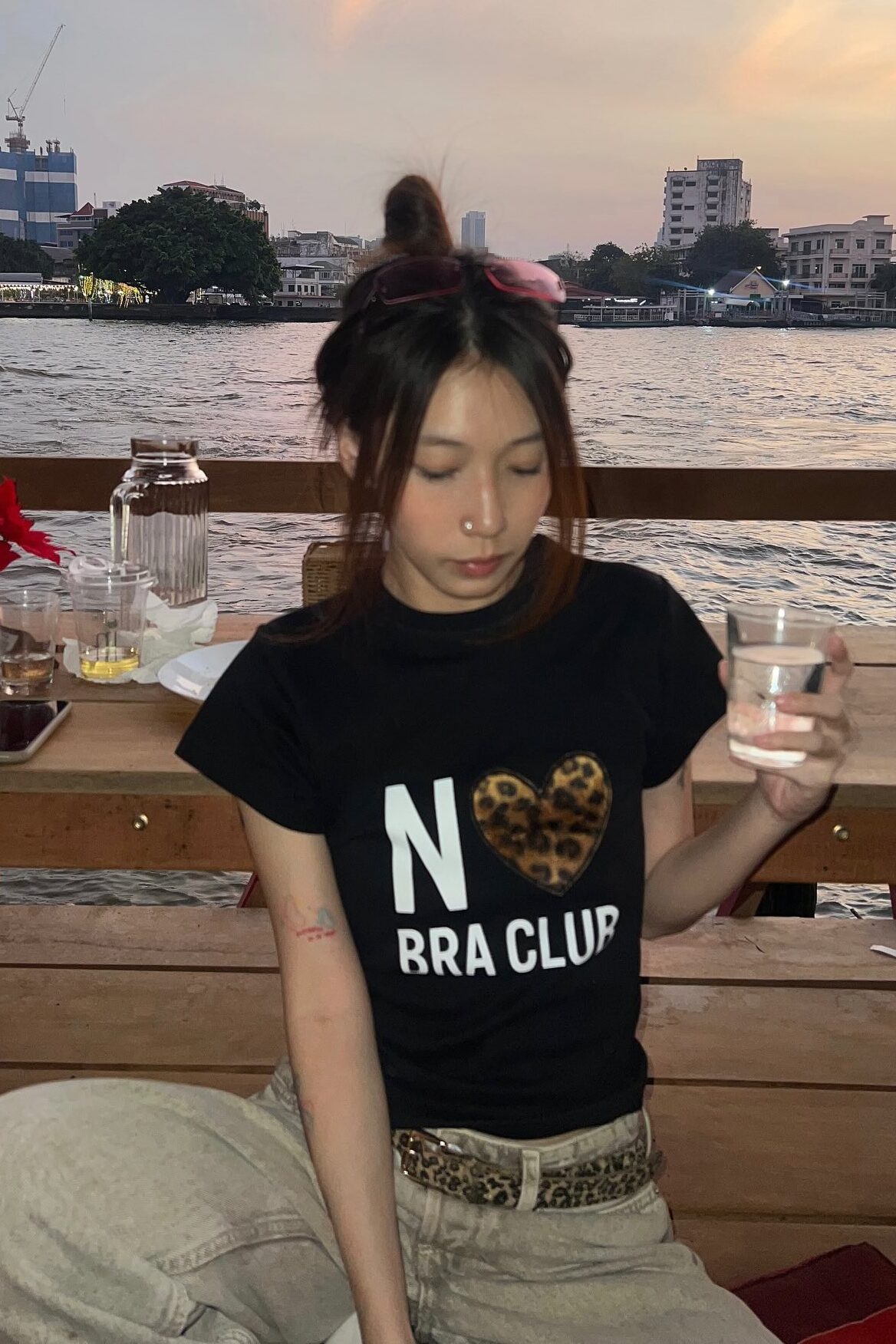 Short Sleeve Leopard Print Heart T-Shirt for Women - Slim Fit, High Stretch, Pure Cotton, Korean Style, 25SS Fashion Short Sleeve Leopard Print Heart T-Shirt for Women - Slim Fit, High Stretch, Pure Cotton, Korean Style, 25SS Fashion