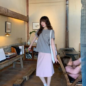 Simple Letter Embroidery Round Neck Short Sleeve T-shirt for Women - Elegant Versatile Summer Top 2025, Y2K Casual Fashion