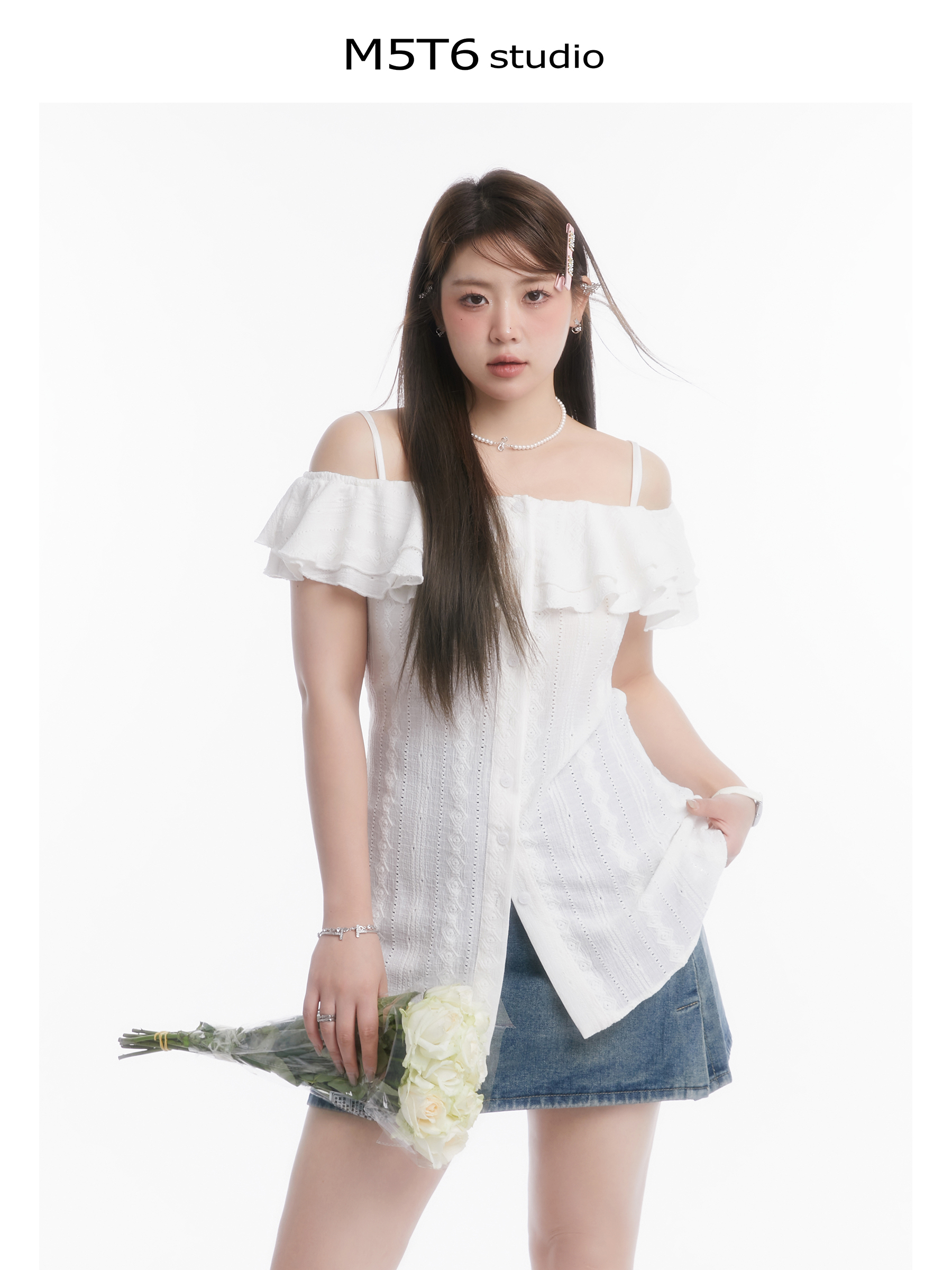 Slightly Chubby Cream Off-Shoulder Waist-Defining French Top for Y2K Style with Denim Mini Skirt Slightly Chubby Cream Off-Shoulder Waist-Defining French Top for Y2K Style with Denim Mini Skirt
