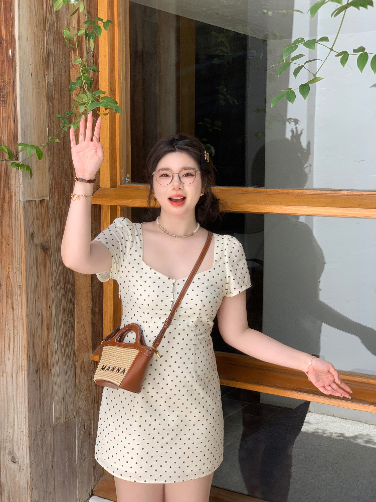 Slightly Chubby Heartbeat Polka Dot Lace Waist-Defined Short Sleeve Plus Size Dress with Short Skirt - Y2K Style Slightly Chubby Heartbeat Polka Dot Lace Waist-Defined Short Sleeve Plus Size Dress with Short Skirt - Y2K Style