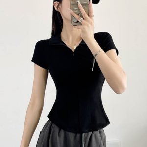 Slim-Fit Bee Waist T-Shirt with Collar and Zipper, Stretchy Solid Color Polo for Casual Versatility, Flattering Belly-Hiding Design