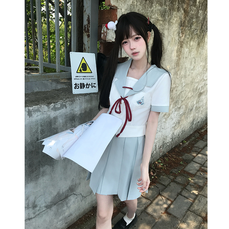 Slim-Fit High-Waisted Navy Collar Sailor Suit Set - Original JK Uniform College Style with Pudding Bear Design for Summer