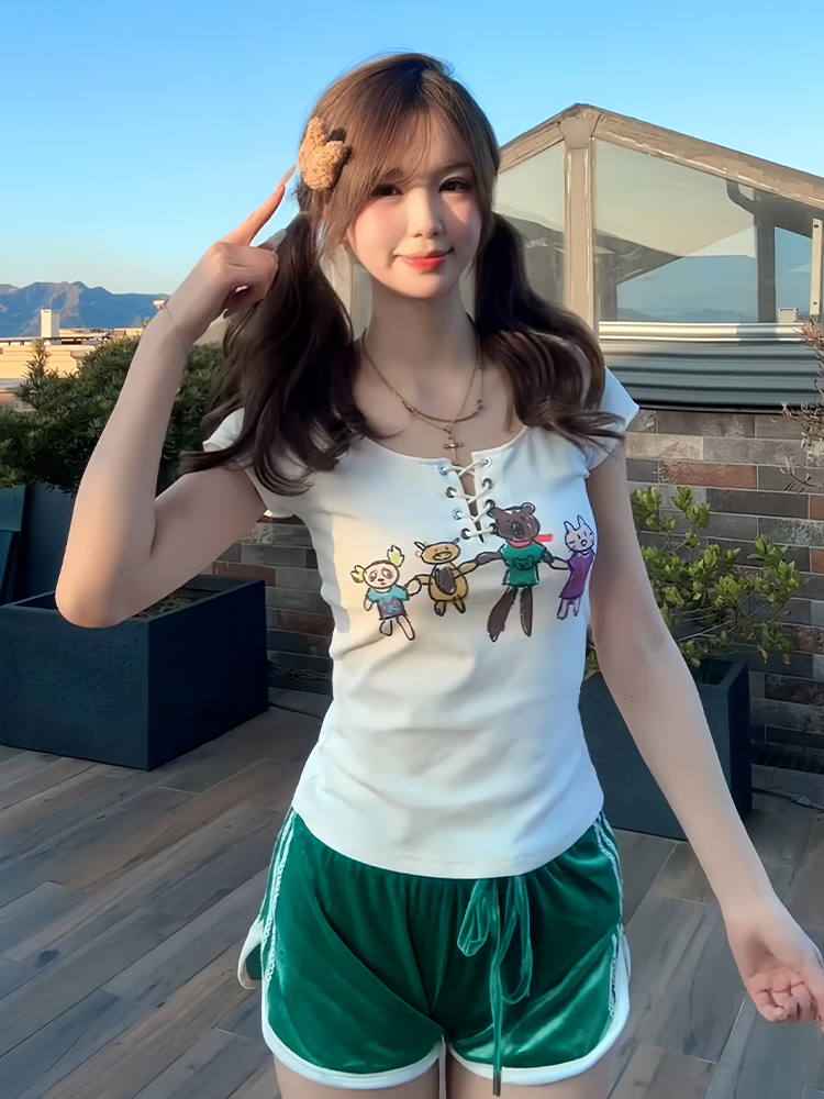 Slim Fit Tie Design American-Style Cartoon Printed Short Sleeve T-Shirt for Women - Summer Fashion Essential Slim Fit Tie Design American-Style Cartoon Printed Short Sleeve T-Shirt for Women - Summer Fashion Essential