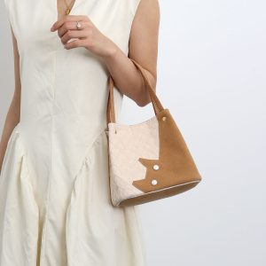 Small Square Hand-Held Vegetable Basket Bag - Cute Color-Blocking Cat Design - Handmade Textured Crossbody Bag for Spring/Summer Fashion