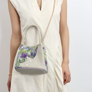 Small Square Hand-Held Vegetable Basket Bag - Cute Color-Blocking Cat Design - Handmade Textured Crossbody Bag for Spring/Summer Fashion