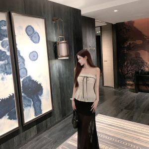 Small Strapless Chiffon Top with Bow Tie and Built-in Chest Pad - Flowy Wind Style for Summer, Perfect for Y2K and 90s Fashion