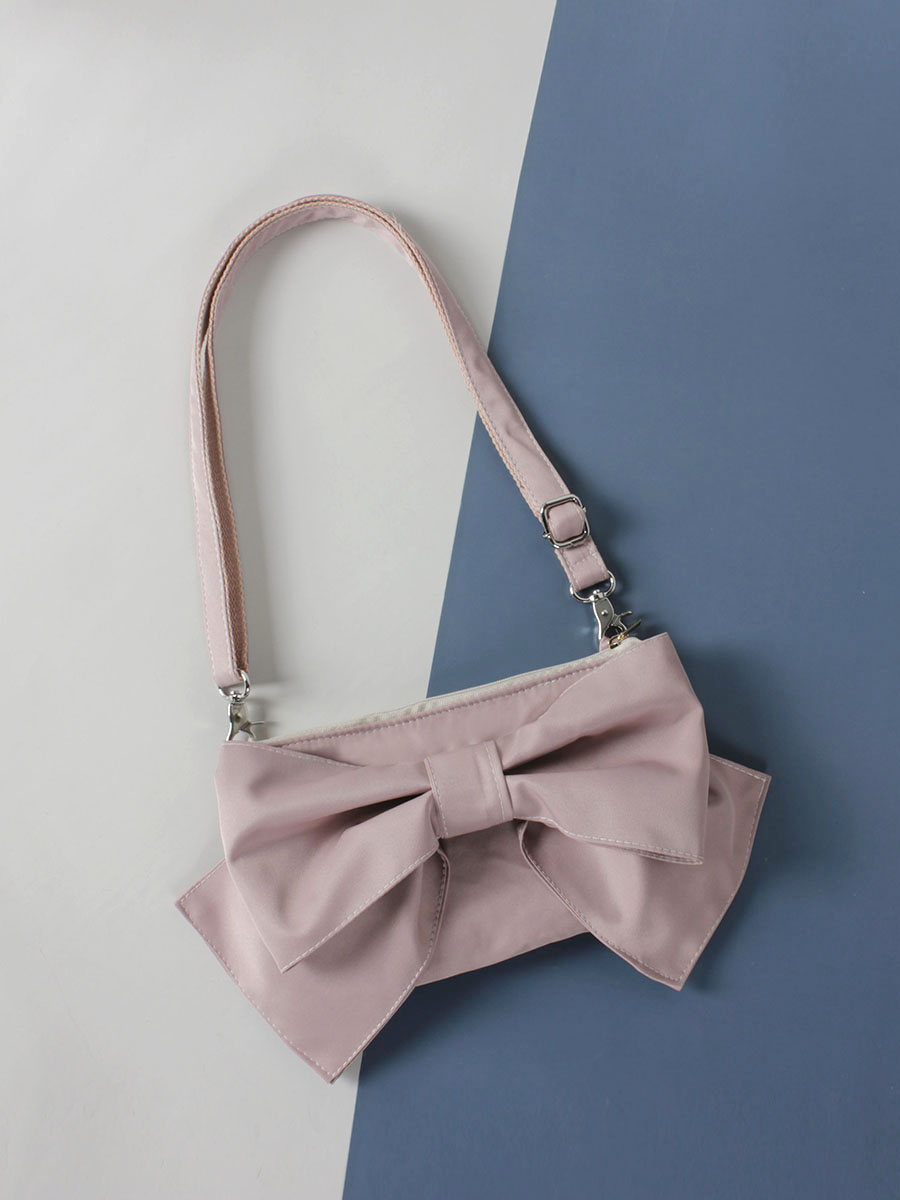 Soft Cute Bow Underarm Crossbody Bag for Women - Niche Spring/Summer Style, High-Quality Fashion Accessory Soft Cute Bow Underarm Crossbody Bag for Women - Niche Spring/Summer Style, High-Quality Fashion Accessory