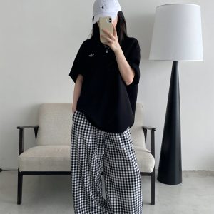 Soft Double-Sided Tencel Round Neck Short Sleeve T-Shirt with Dog Embroidery, Color-Blocking Design, Cute Loose Fit for Effortless Style