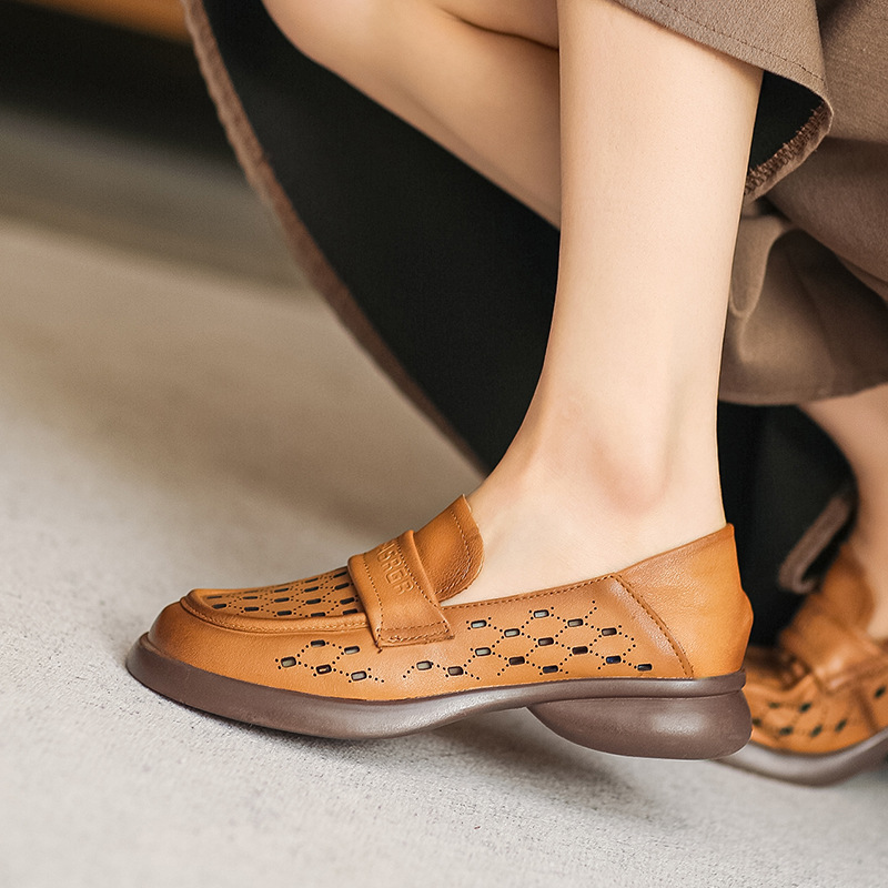 Soft-Soled Italian-Style Flats for Spring/Summer - Comfortable Hollow Genuine Leather Shoes Soft-Soled Italian-Style Flats for Spring/Summer - Comfortable Hollow Genuine Leather Shoes
