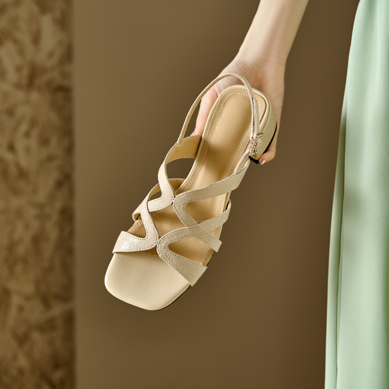 Soft-Soled Italian-Style Sheepskin Sandals for Summer 2024 - Non-Fatiguing Comfort, 4.5 cm Heel, Perfect for Casual Outings Soft-Soled Italian-Style Sheepskin Sandals for Summer 2024 - Non-Fatiguing Comfort, 4.5 cm Heel, Perfect for Casual Outings