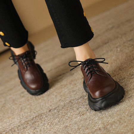 Soft-Soled Italian-Style Women's Shoes in Genuine Leather - Comfortable 6 cm Heels for Trendy, Fashionable Looks