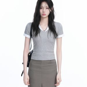 Spicy Girl College Style Fake Two-Piece Lapel Short Sleeve T-Shirt for Women - Fitted Shoulder Top, Trendy Y2K Fashion