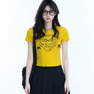 Spicy Girl Heart Bow Short Sleeve T-Shirt - American Style Slim Fit Top with Mountain Print - Y2K Fashion