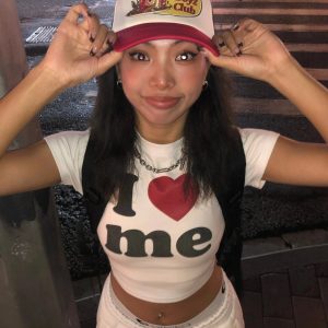 Spicy Girl Letter Print Slim-Fit Round Neck Short Sleeve T-Shirt for Women - American Style Summer Essential