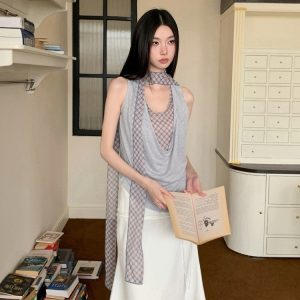 Spicy Girl Off-Shoulder Fake Two-Piece Sleeveless T-Shirt - Patterned Lazy Style Top for Women, Y2K and Casual Fashion