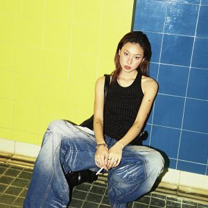 Spicy Girl Rhinestone Black Camisole - Slim Fit Summer Top for Women - American Style Fashion, Y2K Inspired